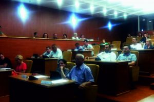 Consilierii locali au votat pentru – ,,CÂTE UN GHIOZDĂNEL CU RECHIZITE CARE SĂ AJUNGĂ LA COPII NEVOIAŞI!”