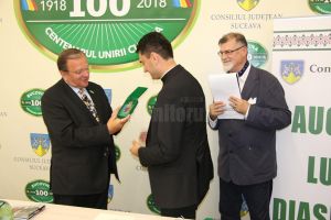 41 de suceveni cu realizări profesionale deosebite din diaspora, premiaţi acasă cu ...