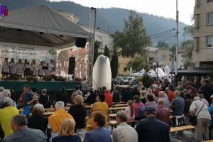 Trei zile de folclor internaţional şi tradiţii, la a XXIX-a ediţie de „Întâlniri ...