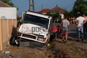 FOTO&VIDEO. Impact violent în Odoreu. Șase victime, trei persoane rănite grav. Ce spune Poliţia