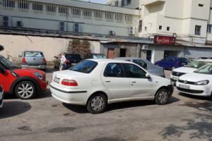 Miros pestilenţial după blocurile din centrul Piteştiului