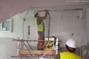 Tehnologii inteligente pentru eficienţă energetică la două unităţi de învăţământ din Braşov