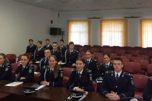 17 absolvenţi ai şcolilor de poliţie, încadraţi la IPJ Bacău
