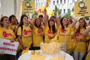 Pufuleţii produsi la Baicoi ajung până în Noua Zeelandă. Producţia internă a ajuns la 40 de mil. de €