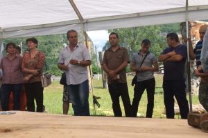 Evadatul din Scriitopia – La Polovragi s-a inaugurat tabăra de sculptură „Simboluri dacice 2018”