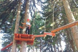 Parc Aventura, “magnet” pentru turiştii din Rânca