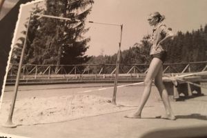 Atletism: 60 de ani de la recordul mondial stabilit de Iolanda Balaş în Poiana Stalin!