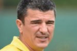 Obligat de istorie, Benga vrea o echipă, nu vedete!