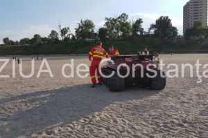 Alerta la Eforie Nord. Adolescent de 16 ani, in pericol de inec pe plaja Belona. Intervin salvatorii 