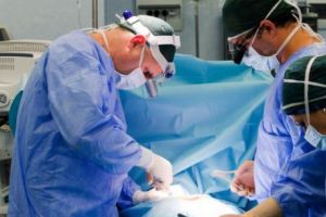 Medicina revine din nou în topul preferinţelor absolvenţilor de liceu