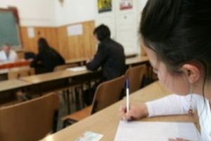 425 de candidaţi  vor participa  la cea de-a doua sesiune a examenului de Bacalaureat