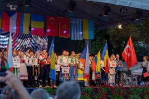 Preşedintele CIOFF România recunoaşte valoarea Festivalului Internaţional de Folclor de la Aiud