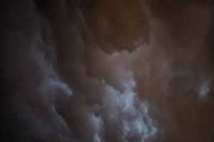 Apariţie infricoşătoare pe cer, la Iaşi, marţi seară