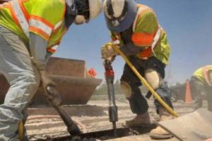 Deficitul forţei de muncă se cronicizează