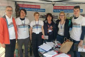 Caravana #Farapenali pleaca catre cele 14 judete care au nevoie de 20.000 de semnaturi 