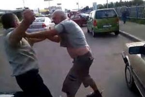 Barbat batut intr-o piata din zona Vest. Agresorul a fost prins la scurt timp