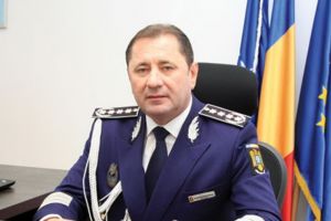 Ba ilegal, ba imoral, ba naţional, ba internaţional: Şeful Poliţiei Române dă din colţ în colţ în problema „Muie PSD”