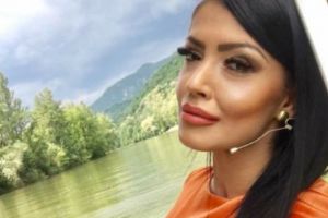 Este OFICIAL! Andreea Mantea i-a luat emisiunea Biancăi Draguşanu. Primele reacţii ale divei de la „Te vreau lângă mine”
