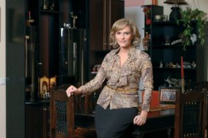 Cum arăta casa pentru care Gabriela Firea s-a înglodat în datorii acum 12 ani