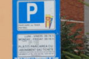 EXCLUSIV. La loc comanda! Parcările nu revin la Primăria Reşiţa, se opune Prefectura!