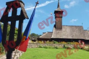 Pelerinajul moţilor în Oltenia, unde a ajuns biserica cioplită de Horea