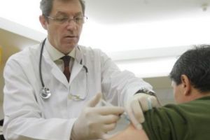 ATENTIE MAXIMĂ! Cei născuţi înainte de anii 1990 trebuie să-şi facă urgent aceste analize