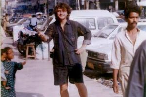 DIAMANTUL ţepar şi onix-ul din Karachi. REPORTER de CURSĂ LUNGĂ