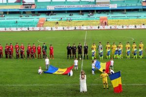 Stadionul Areni a găzduit meciul dintre selecţionata Nord-Est a României şi cea a ...