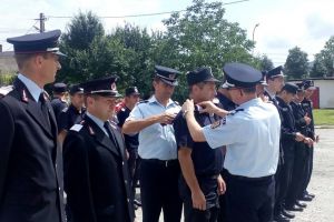 Zi ceremonială la ISU Harghita: 43 de pompieri au fost înaintaţi în grad