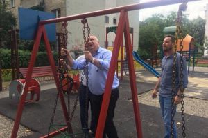 Viceprimarul Ganea a 