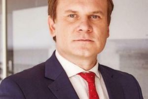 Polonia: De ce Qatar şi Arabia Saudită NU PRIMESC refugiaţi musulmani? Aceasta NU este problema Europei. Video în articol