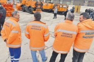 În loc să facă autostrăzi, CNAIR se războieşte prin instanţe cu angajaţii. Compania a fost obligată să plătească daune morale unui angajat ...