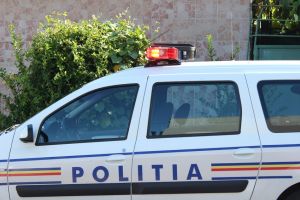 Doi politisti din Mangalia sunt acuzati de luare de mita. Judecatorii le-au revocat controlul judiciar