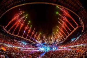 UNTOLD 2018 – Incendiu, inca din prima seara. O scena a luat foc