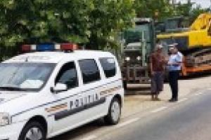 Detinatorii de tractoare agricole care utilizeaza vehiculele pe drumurile publice trebuie sa stie ca: