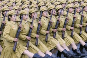 Coşmarul femeilor-soldat din Coreea de Nord
