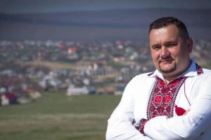 Alianţă politică între PNL şi PSD la Mitocu Dragomirnei pentru schimbarea din funcţie a ...