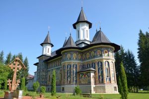 Arta educaţiei şi slujitorii ei