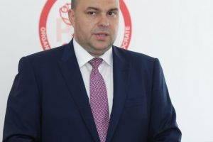 Adrian Todor: Primarul Gheorghe Falcă ne dă o nouă lecţie de ipocrizie, semnând iniţiativa „Fără penali în funcţii publice”
