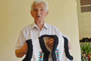 Bihoreanul Moise Gavra, ultimul bituşer al judeţului, a primit titlul de Tezaur Uman Viu