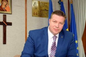 Prefectul adresează un apel la calm locuitorilor din Băile Tuşnad, afectaţi de numeroasele atacuri ale urşilor