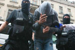 Operaţiune - MONSTRU Percheziţii în România şi Austria la o reţea de proxeneţi. Vizati si 