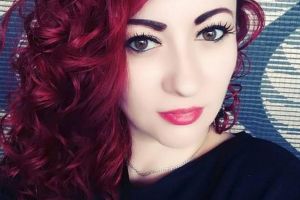 O poliţistă s-a săturat să i se spună că e plătită din banii contribuabililor: 