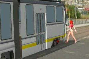 ANIMAȚIE GRAFICĂ. Cum a fost lovită de tramvai tânăra din Capitală