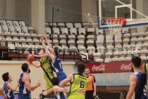 Baschetbalistii Adrian Trandafir, Alexandru Lita si Daniel Mainea continua la BC Athletic Constanta