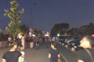 Bezna in statiunea Mamaia. Sistemul de iluminat public nu functioneaza intre Hotelul Iaki si Piateta Cazino (galerie foto)