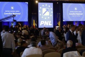 Iată vine un sol de pace! Klaus Iohannis a ajuns la Consiliul Naţional al PNL