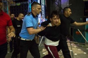 Declaraţie şocantă din partea tânărului care a scos pistolul la Ziua Timişoarei: ”Voiam să mă apăr”