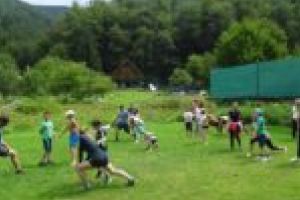 Zâmbete pe Poteci, un proiect dedicat copiilor cu autism