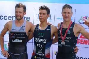 Triatloniştii francezi au dominat XTERRA România
